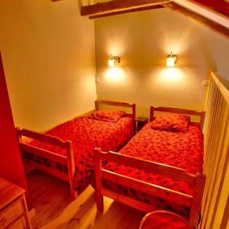 La Ferme De Madelonnet Bed & Breakfast Saint-Jeures